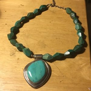 Necklace 20 stones /1 large stone